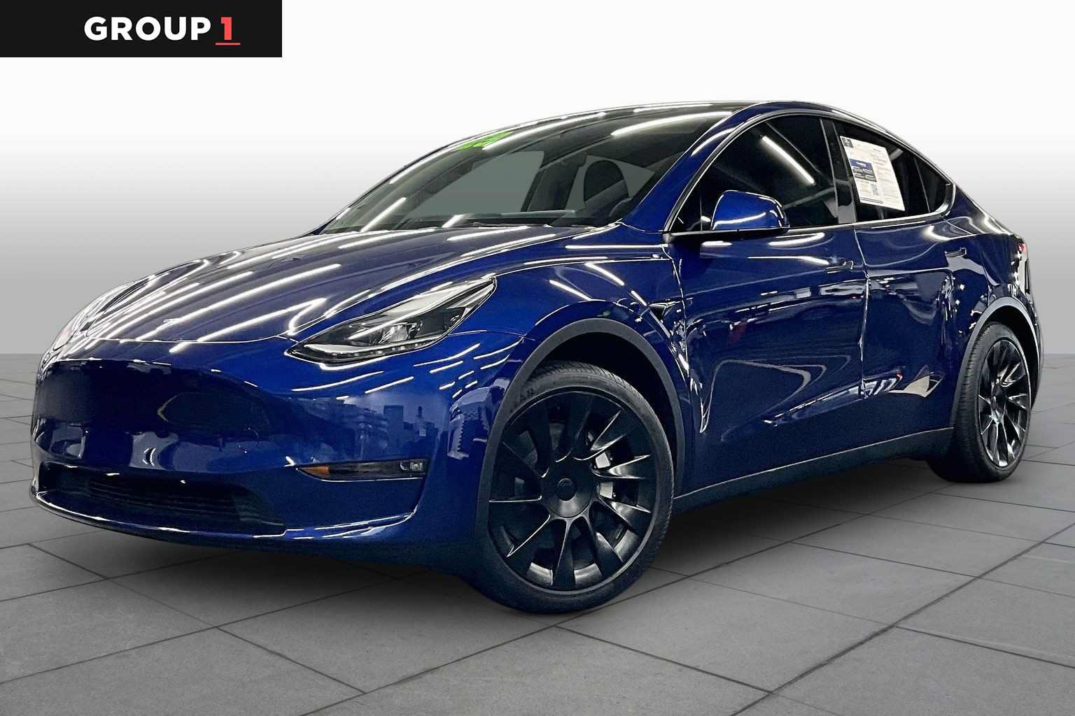 Used 2023 Tesla Model Y Long Range AWD/4WD image 1