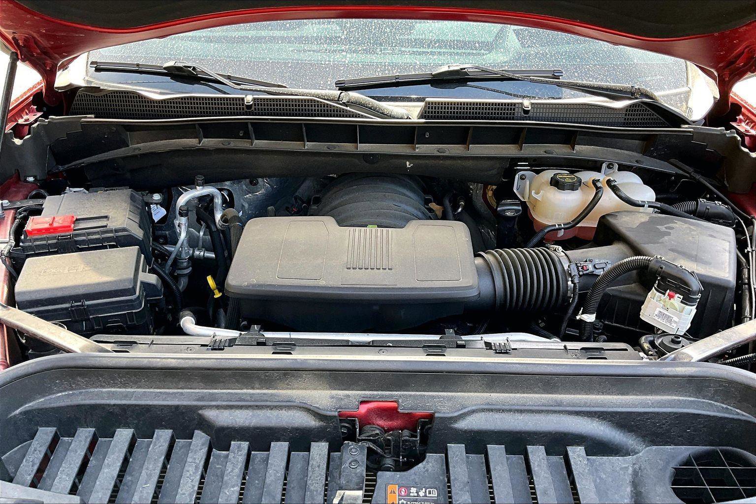 Used 2025 GMC Sierra 1500 AT4 w/ AT4 Premium Package image 11