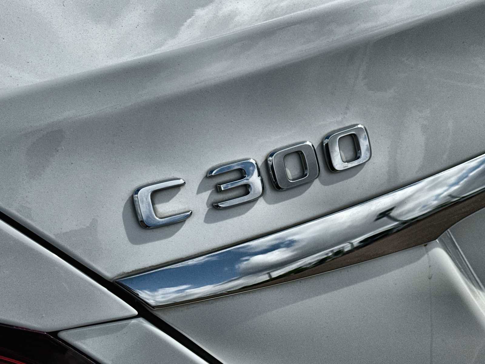 Used 2019 Mercedes-Benz C 300 Sedan image 15