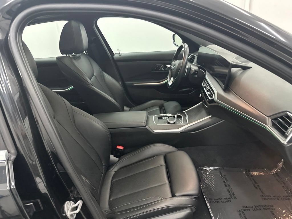 Used 2024 BMW 330e xDrive AWD/4WD image 27