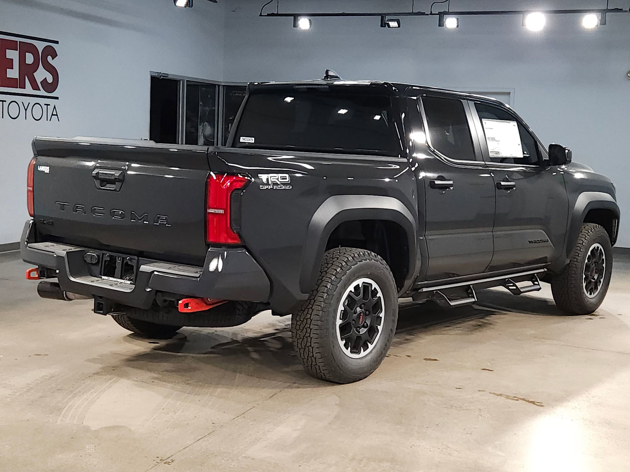 New 2026 Toyota Tacoma TRD Off-Road AWD/4WD image 7