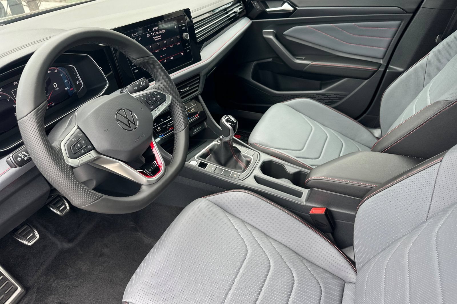 New 2026 Volkswagen Jetta GLI Autobahn FWD image 8