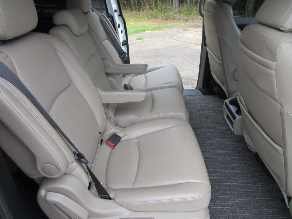 Used 2021 Honda Odyssey Touring image 20