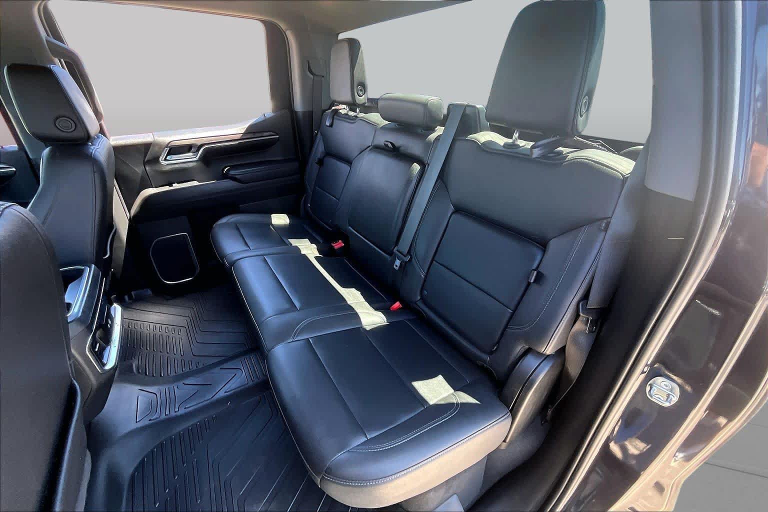 Used 2023 Chevrolet Silverado 1500 LTZ RWD image 20