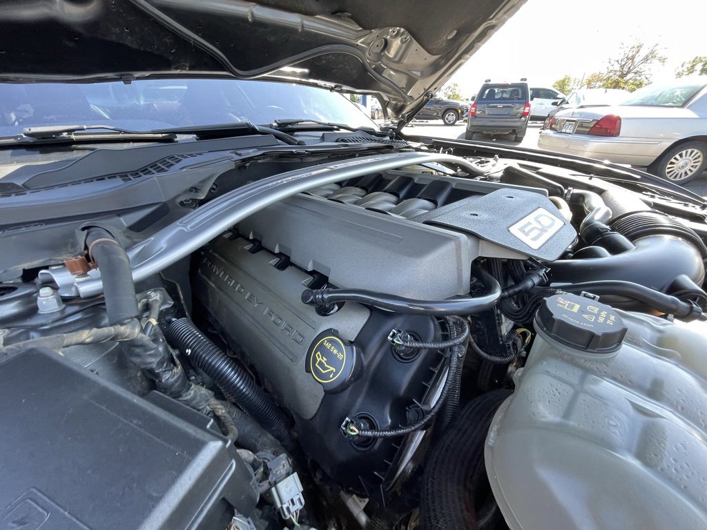 Used 2017 Ford Mustang GT Premium w/ GT Performance Package image 29