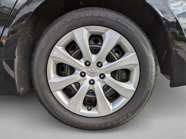Used 2025 Toyota Corolla LE image 23