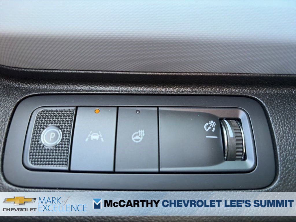 New 2027 Chevrolet Bolt LT w/ Comfort Package FWD image 22