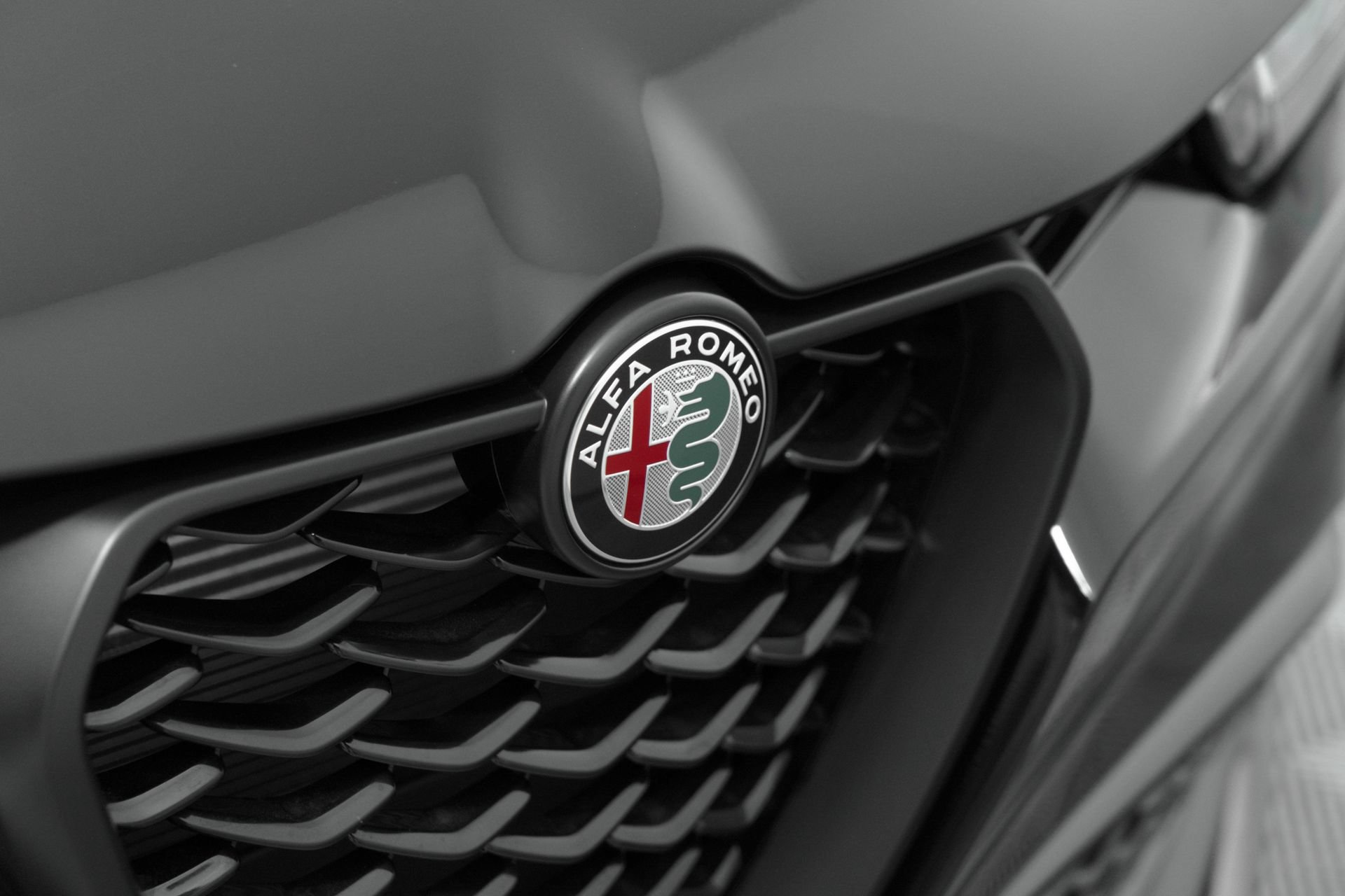Used 2025 Alfa Romeo Tonale w/ Premium Package AWD/4WD image 11