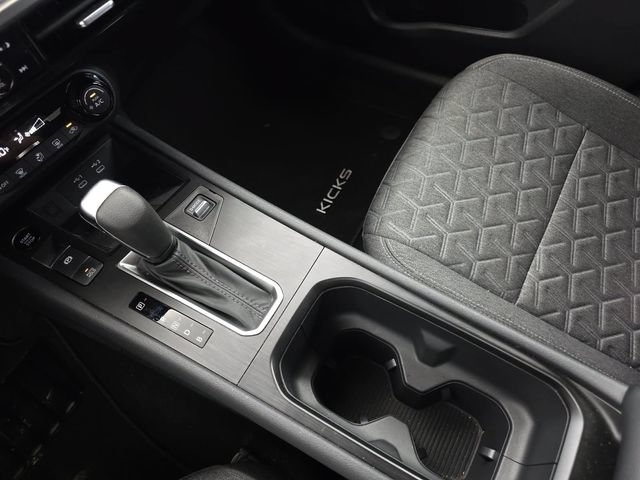 Used 2026 Nissan Kicks SV FWD image 25