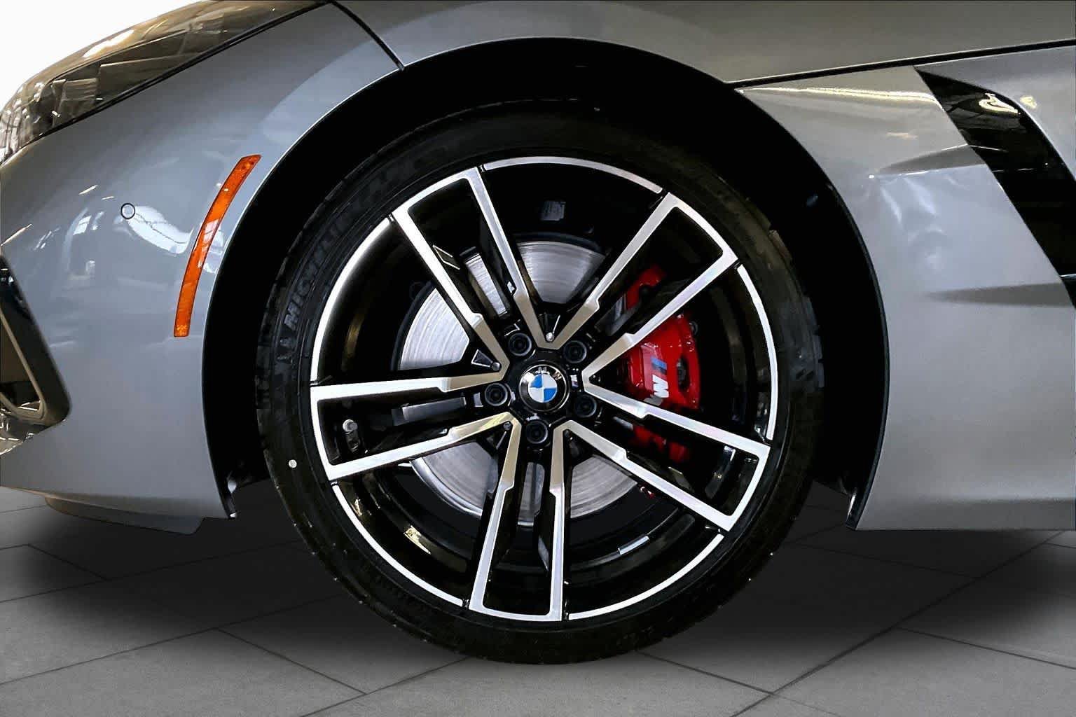 New 2026 BMW Z4 M40i w/ Premium Package RWD image 11