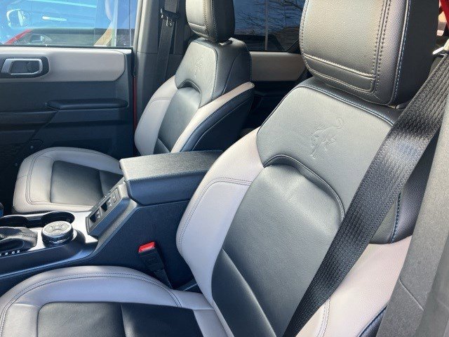 Used 2024 Ford Bronco Wildtrak image 12