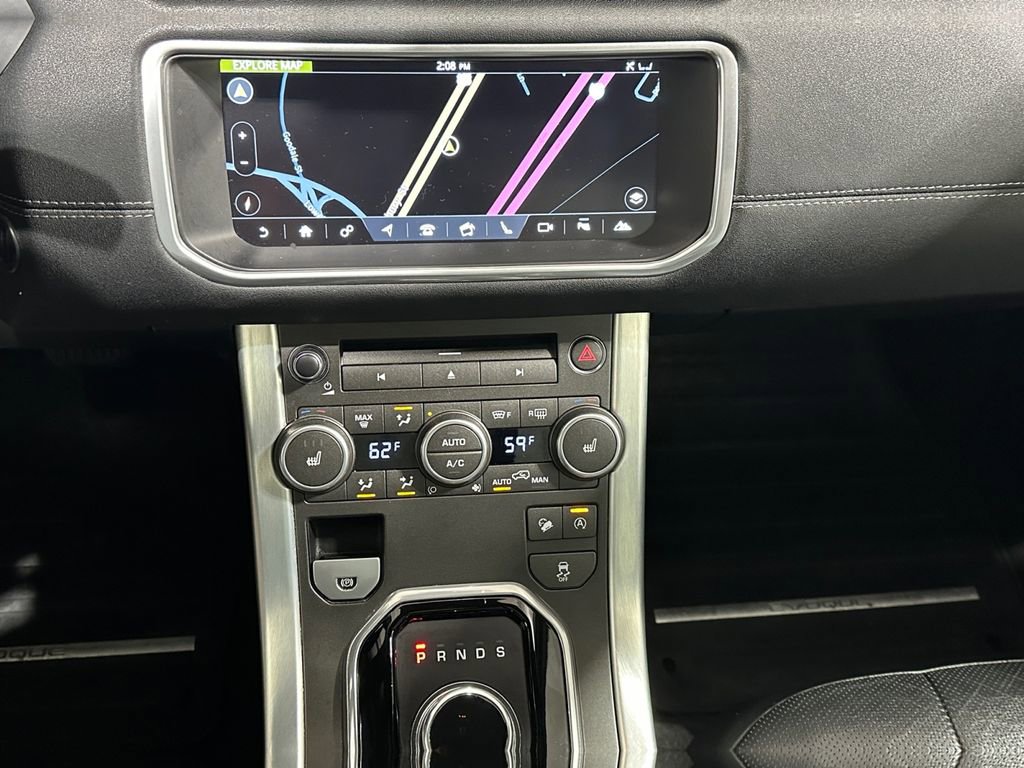 Used 2017 Land Rover Range Rover Evoque SE image 20