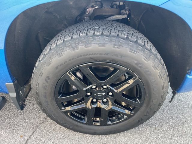 Used 2023 Chevrolet Silverado 1500 RST AWD/4WD image 25