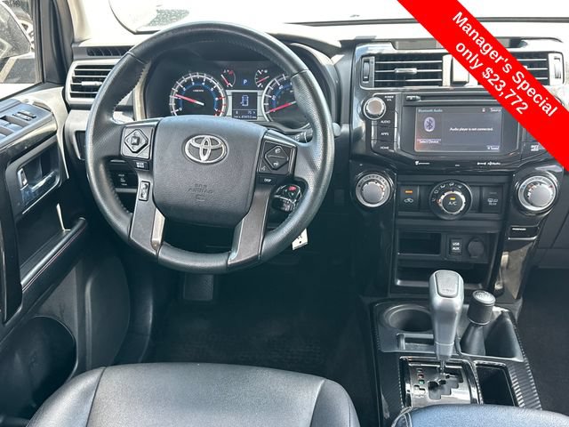 Used 2018 Toyota 4Runner TRD Off-Road Premium AWD/4WD image 17