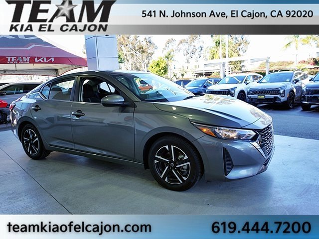 Used 2024 Nissan Sentra SV image 9