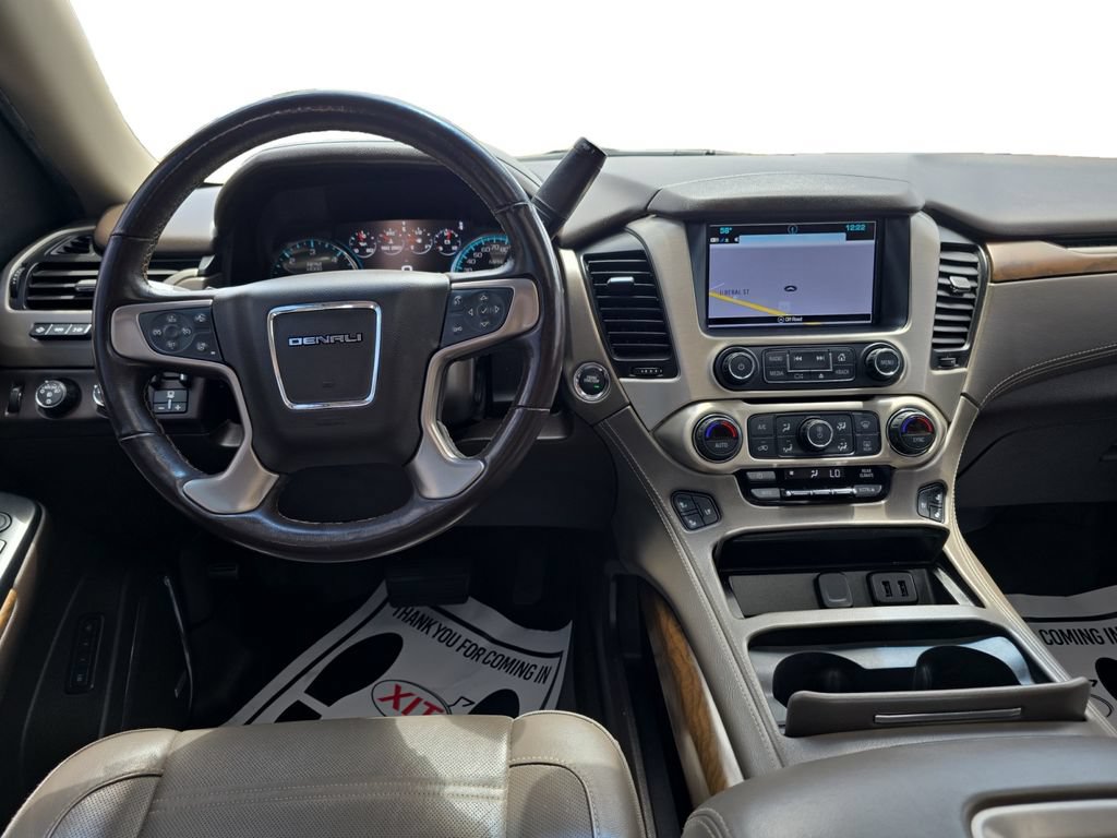 Used 2018 GMC Yukon XL Denali w/ Open Road Package AWD/4WD image 12