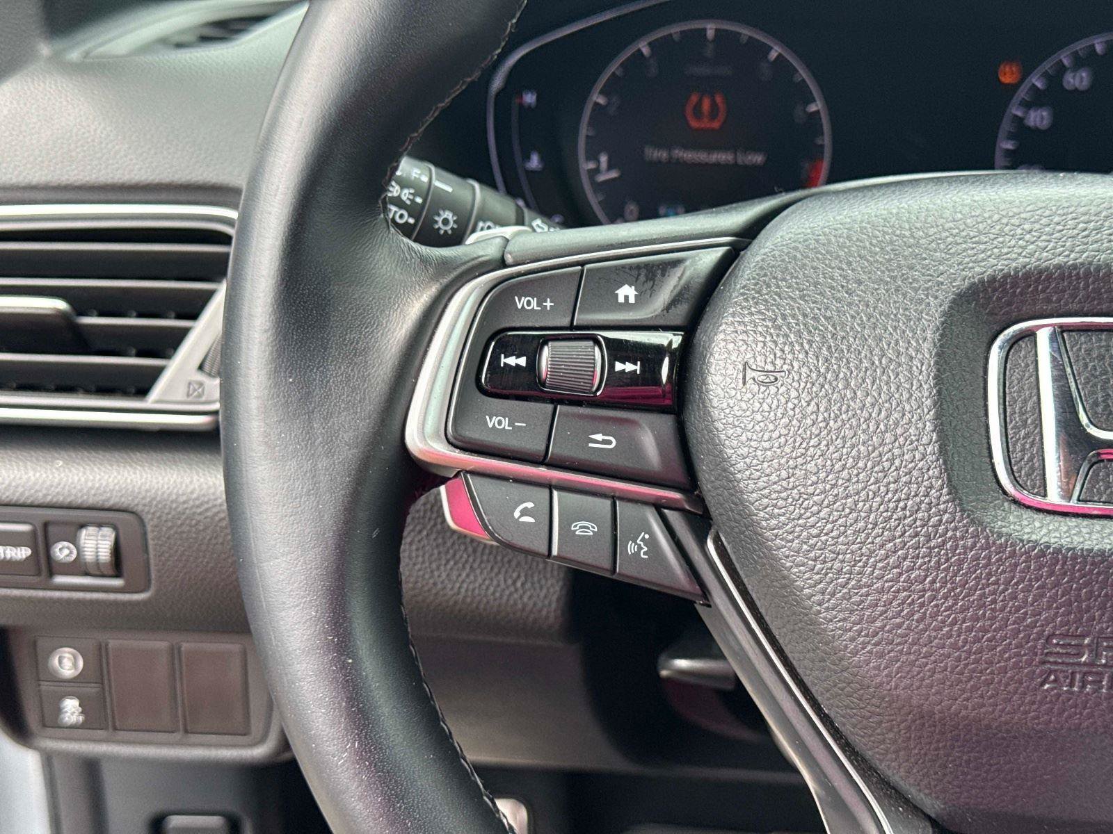 Certified 2019 Honda Accord Sport image 32