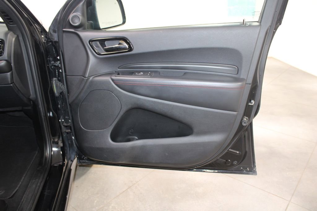 Used 2023 Dodge Durango GT image 33