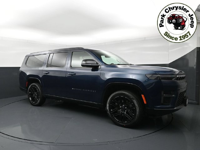New 2026 Jeep Grand Wagoneer L Limited AWD/4WD image 1