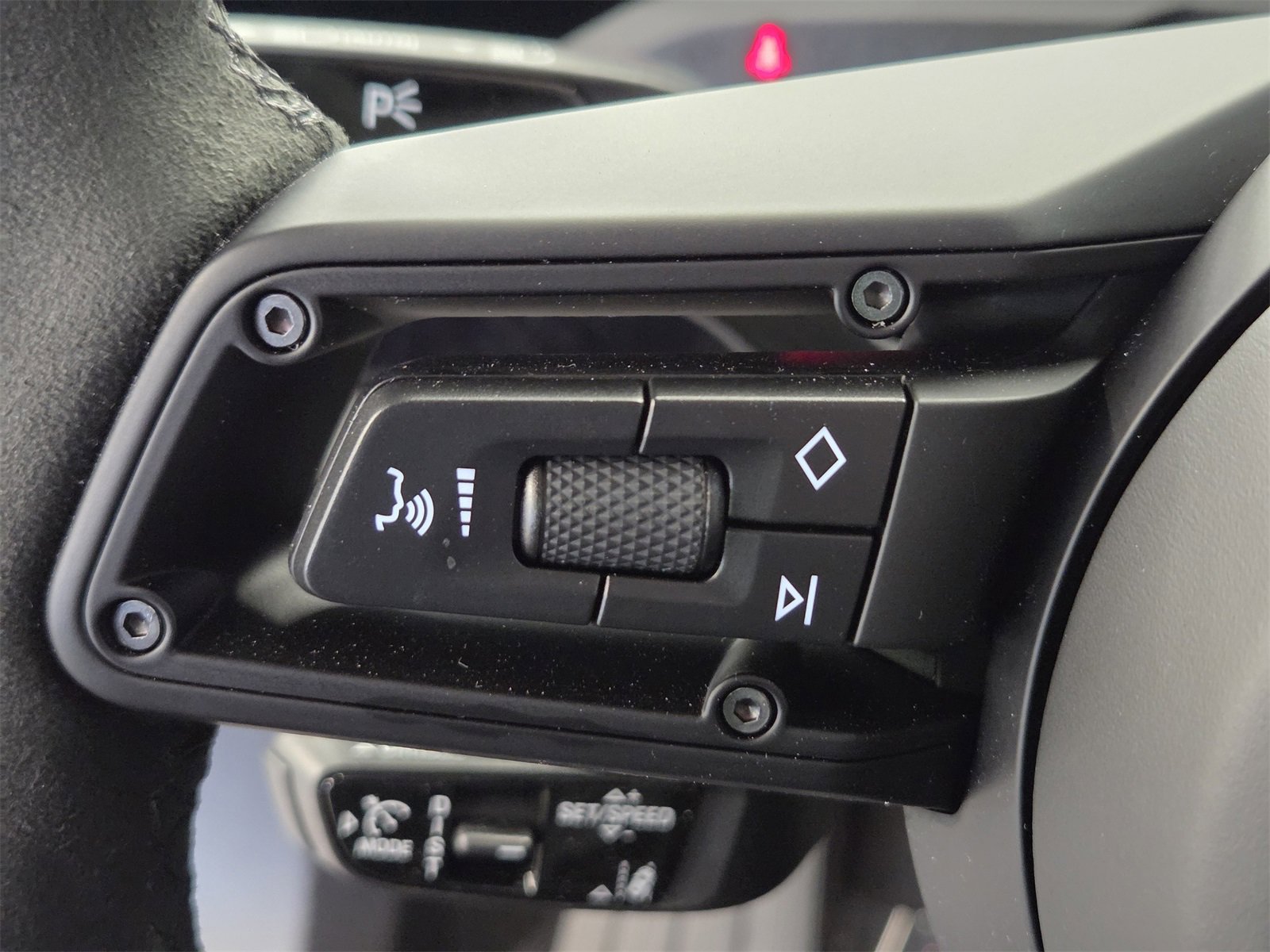 New 2025 Porsche Taycan GTS image 19