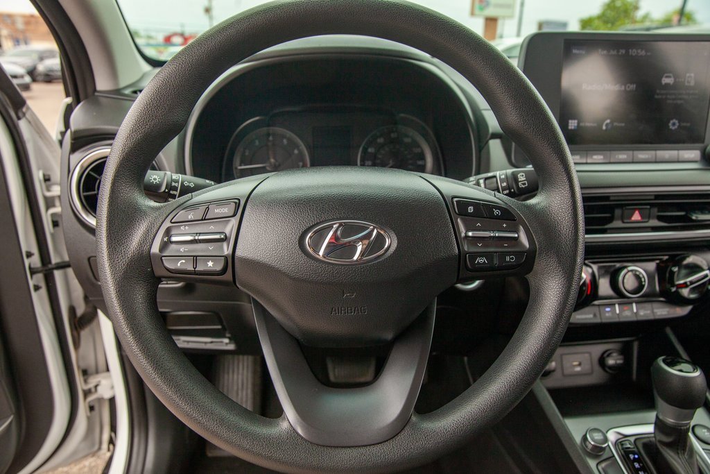 Used 2023 Hyundai Kona SEL image 17