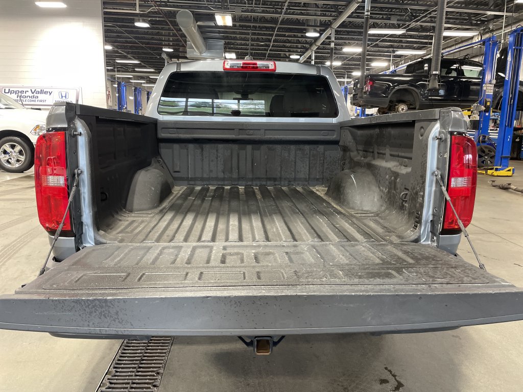 Used 2022 Chevrolet Colorado W/T w/ Custom Special Edition AWD/4WD image 13