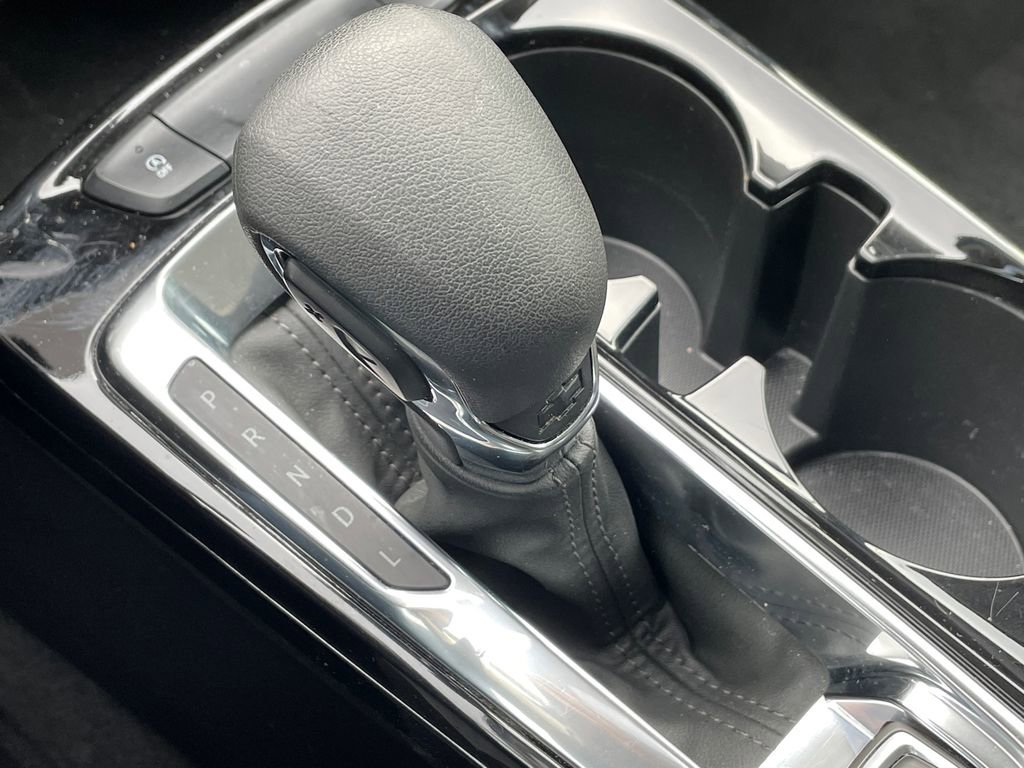 Used 2024 Chevrolet Trax LT image 43