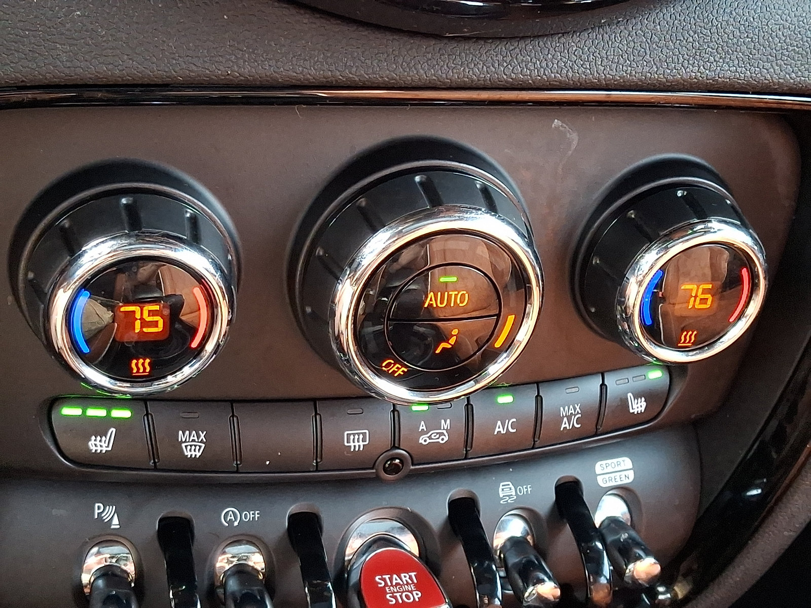 Used 2024 MINI Cooper Clubman S AWD/4WD image 16