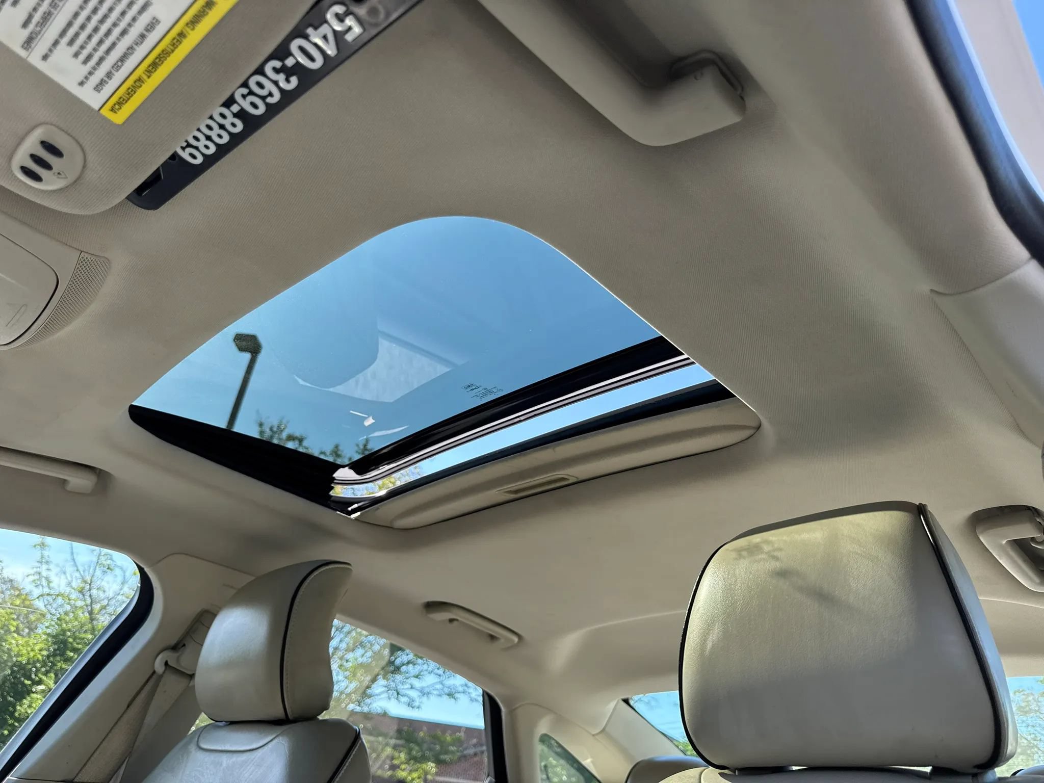 Used 2017 Ford Fusion Platinum FWD image 12