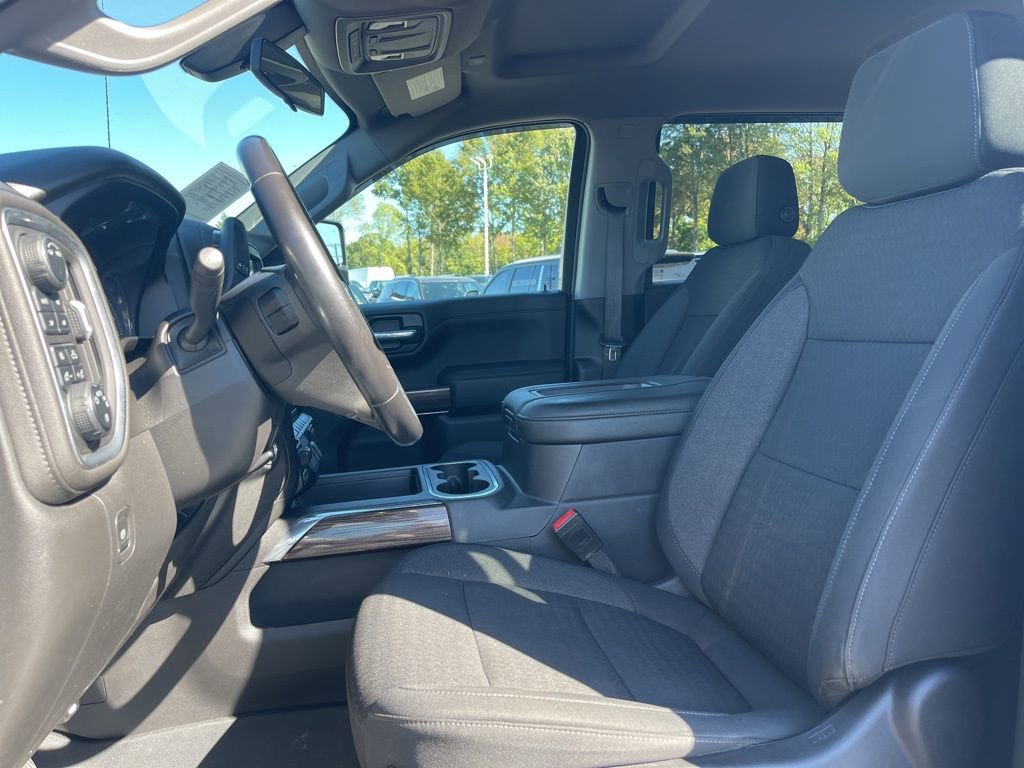 Used 2021 Chevrolet Silverado 1500 LT Trail Boss w/ Bed Protection Package image 9