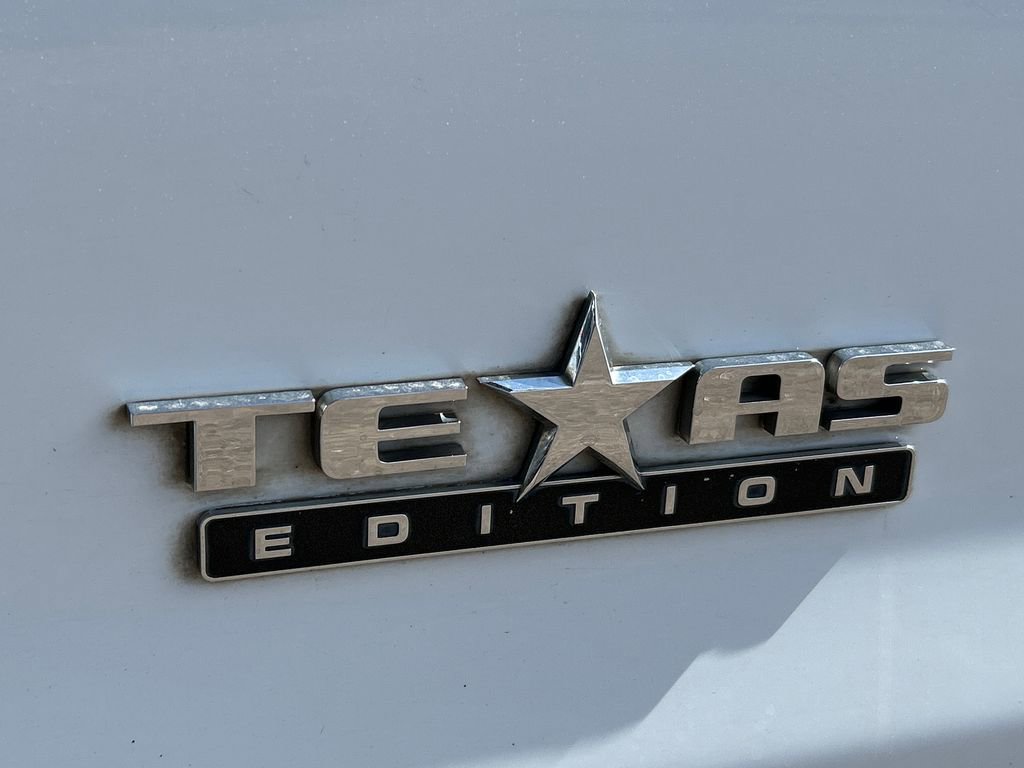 Used 2018 Chevrolet Silverado 1500 LT w/ Texas Edition AWD/4WD image 23