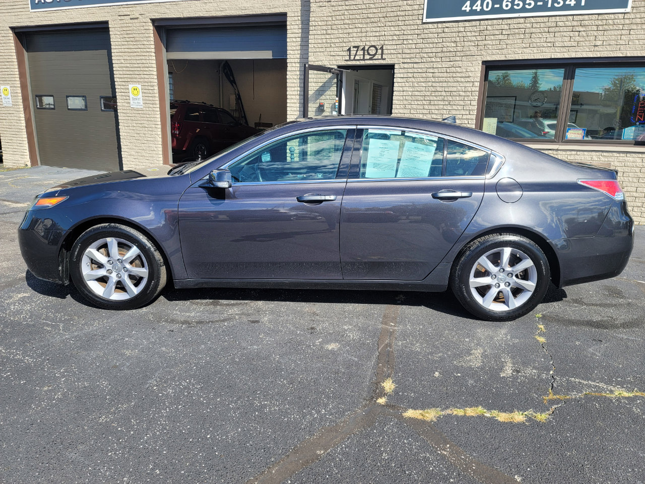 Used 2012 Acura TL w/ Technology Package image 7