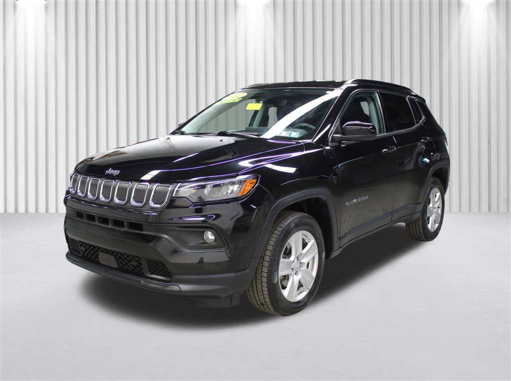 Used 2022 Jeep Compass Latitude image 8