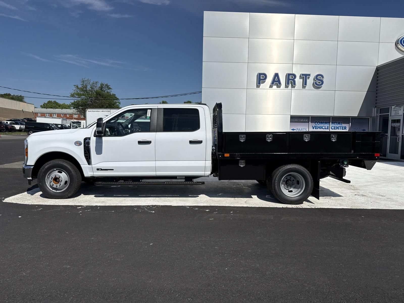 New 2026 Ford F350 XL w/ XL Chrome Package RWD image 6