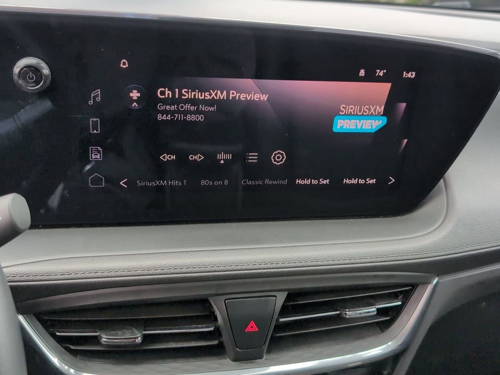 Used 2024 Buick Encore GX Sport Touring image 19