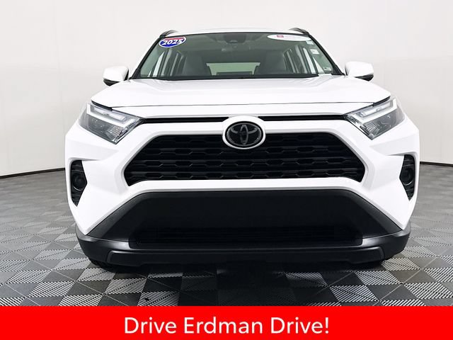 Used 2025 Toyota RAV4 XLE w/ Convenience Package FWD image 2