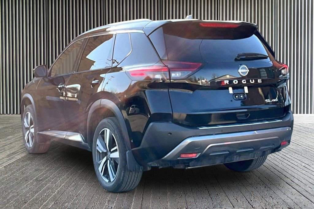 Used 2023 Nissan Rogue SL w/ SL Premium Package image 11