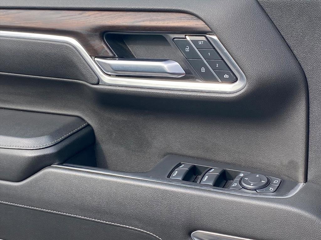 Used 2025 GMC Sierra 1500 SLT image 20