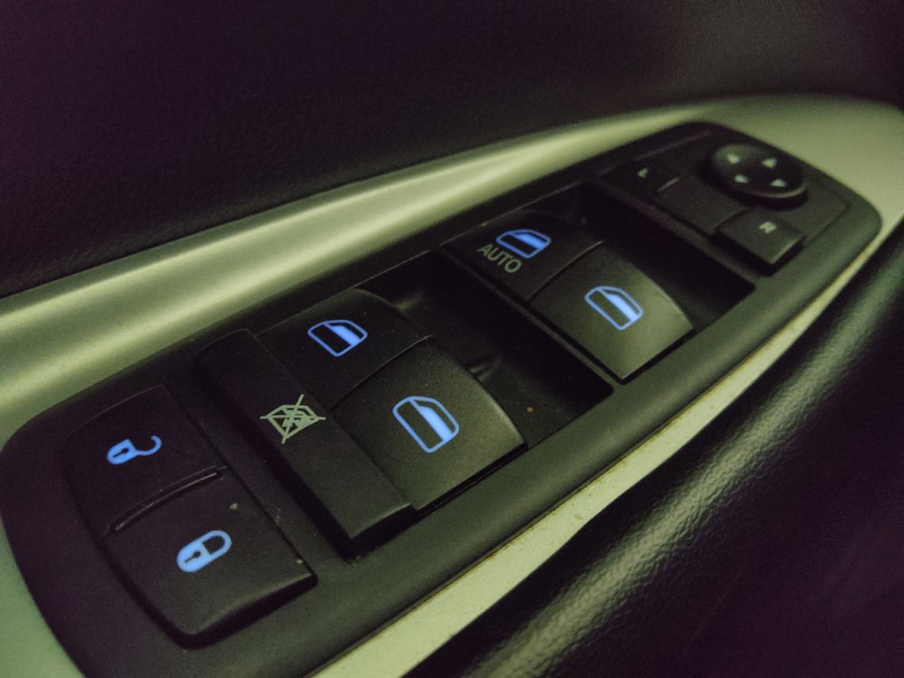 Used 2019 Dodge Journey SE FWD image 27