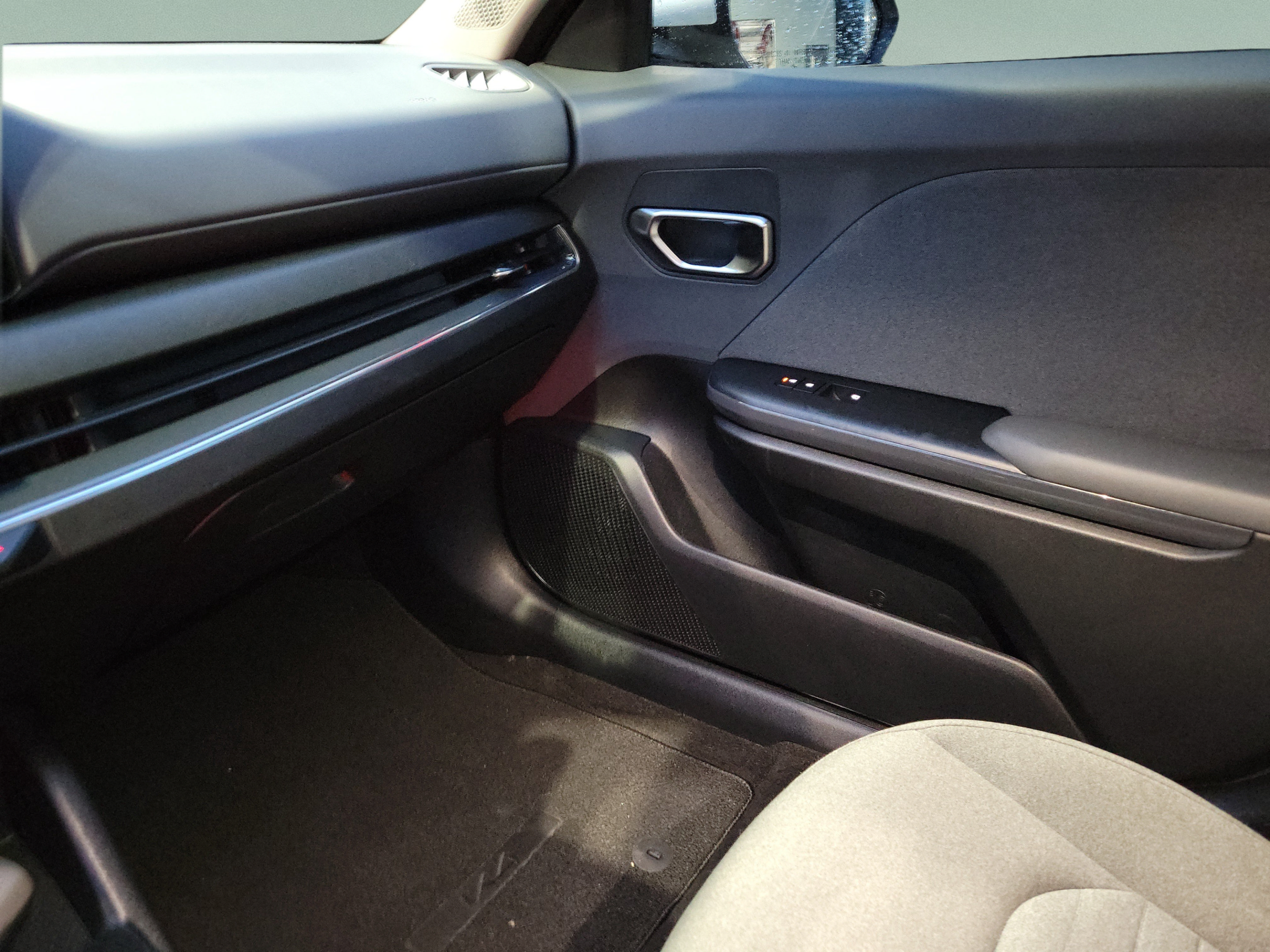 Certified 2025 Kia K4 EX FWD image 21