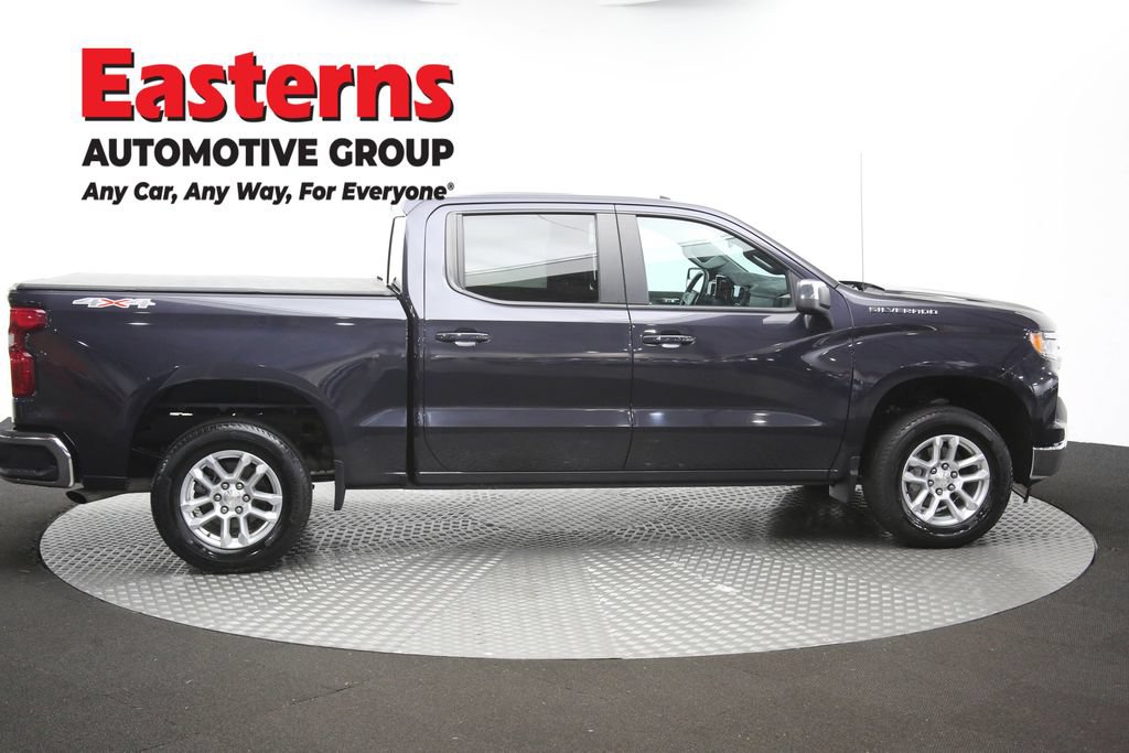 Used 2023 Chevrolet Silverado 1500 LT AWD/4WD image 46