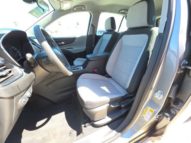 Used 2023 Chevrolet Equinox LS image 13