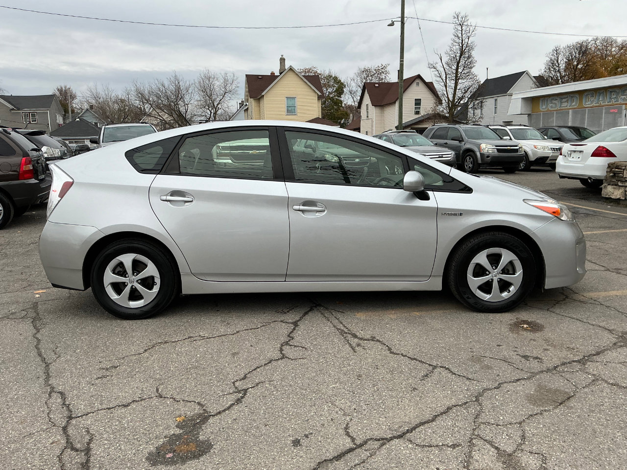 Used 2015 Toyota Prius Two image 2