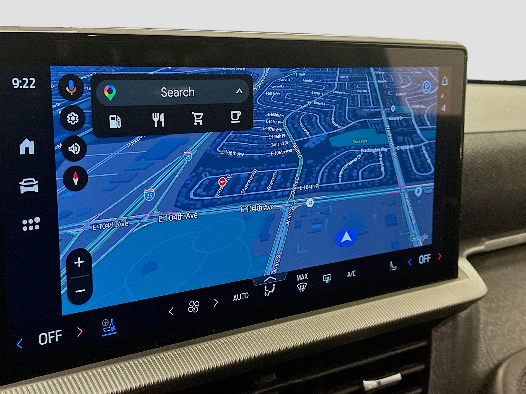 Used 2025 Ford Explorer Platinum w/ LUX Leather Package AWD/4WD image 22