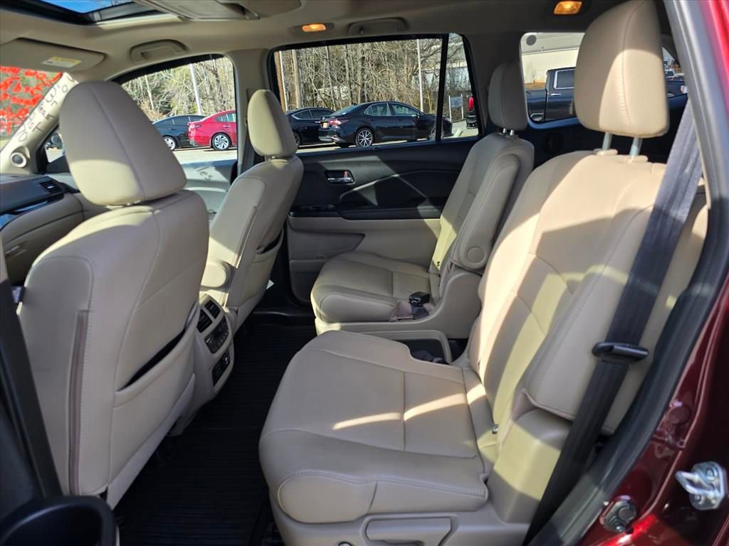 Used 2022 Honda Pilot Elite image 13