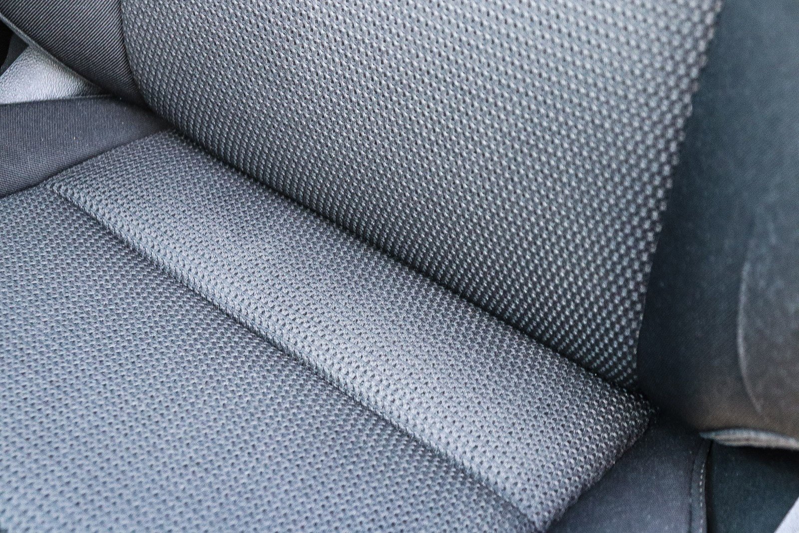 Used 2023 Chevrolet Colorado LT w/ LT Convenience Package II image 18