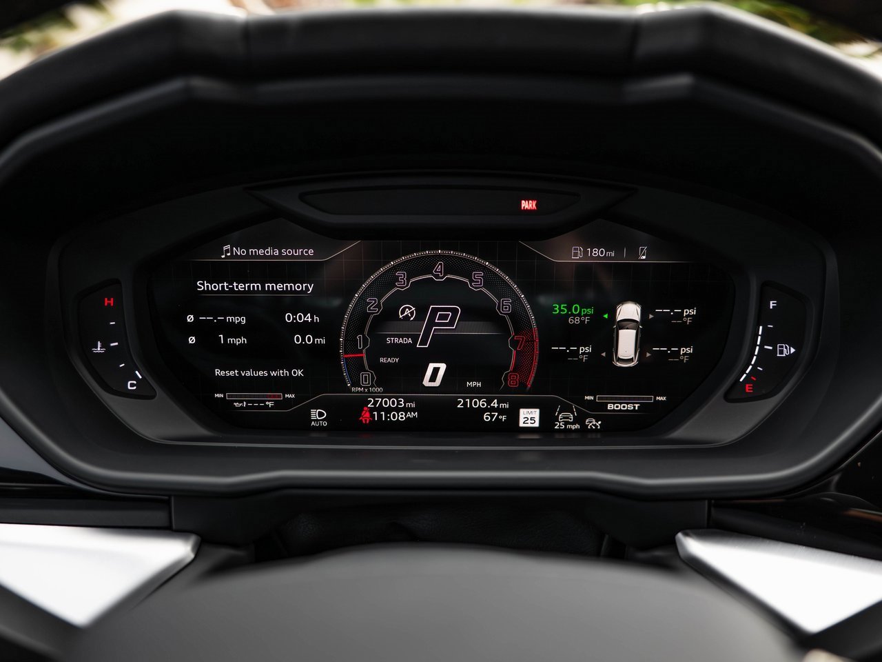 Used 2024 Lamborghini Urus S image 10