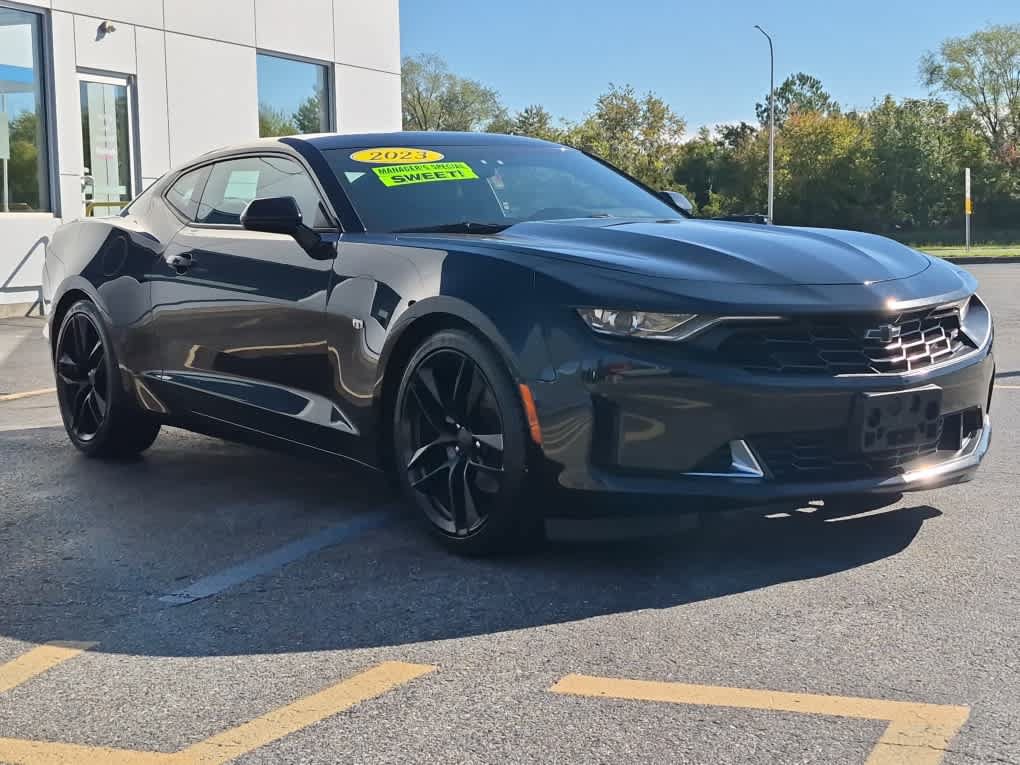 Used 2023 Chevrolet Camaro LT w/ RS Package RWD image 3