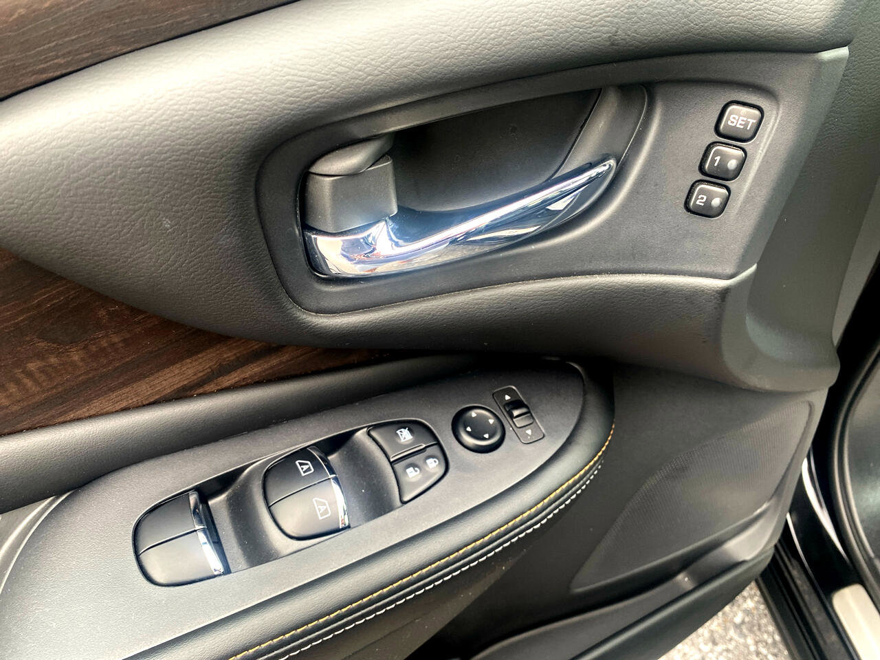 Used 2024 Nissan Murano Platinum w/ Cargo Package image 14