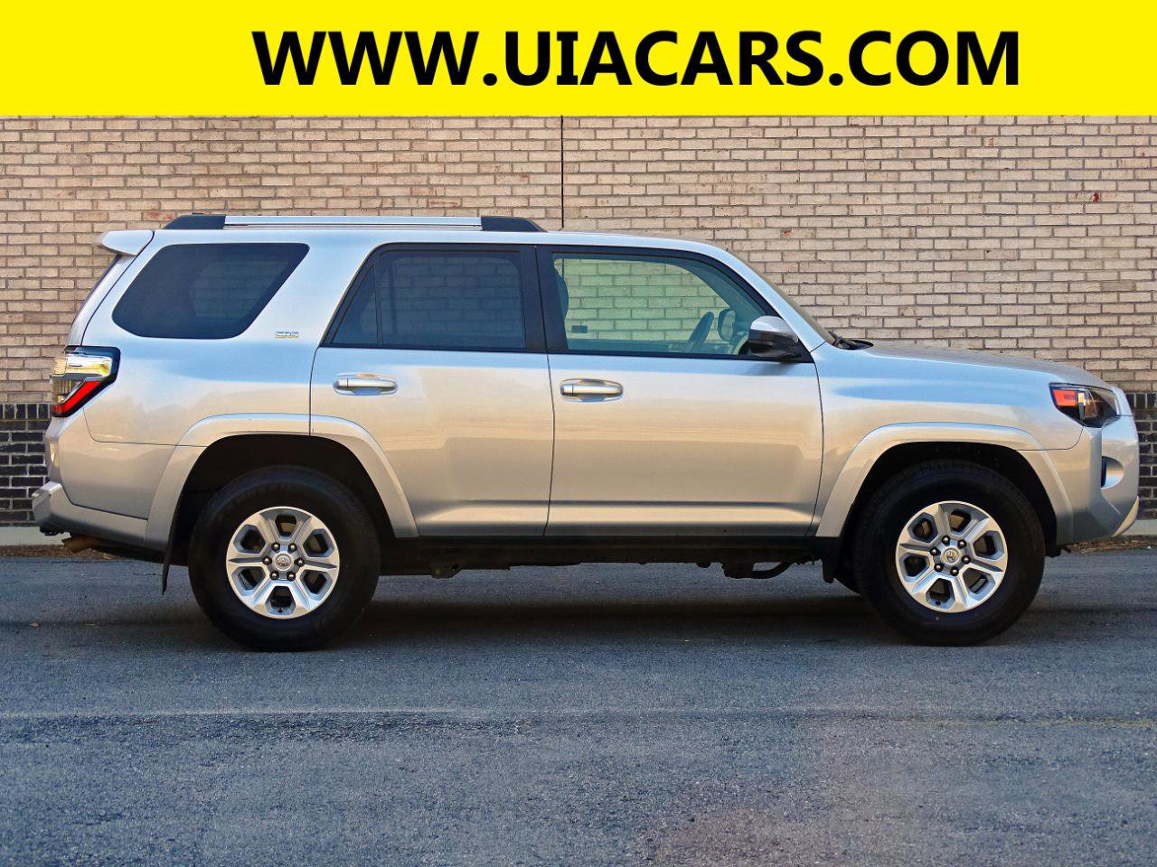 Used 2024 Toyota 4Runner SR5 image 5